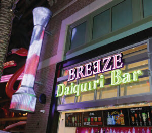 Breeze Daiquiri Bar Illuminated Channel Letter Sign image